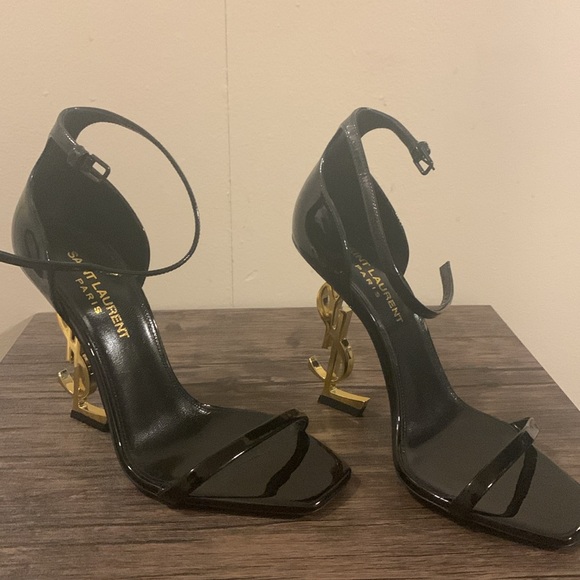 SAINT LAURENT Opyum Embellished Patent-Leather Sandals - Picture 2 of 7